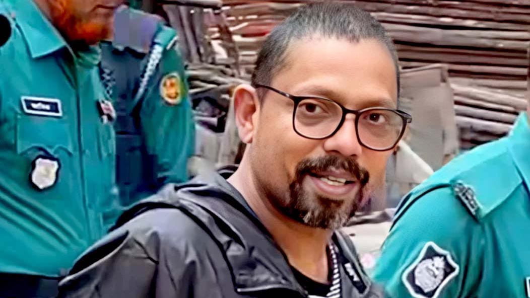৫ আগস্ট পালিয়ে ছিলেন শিরীন শারমিন-পলকসহ ১২ জন