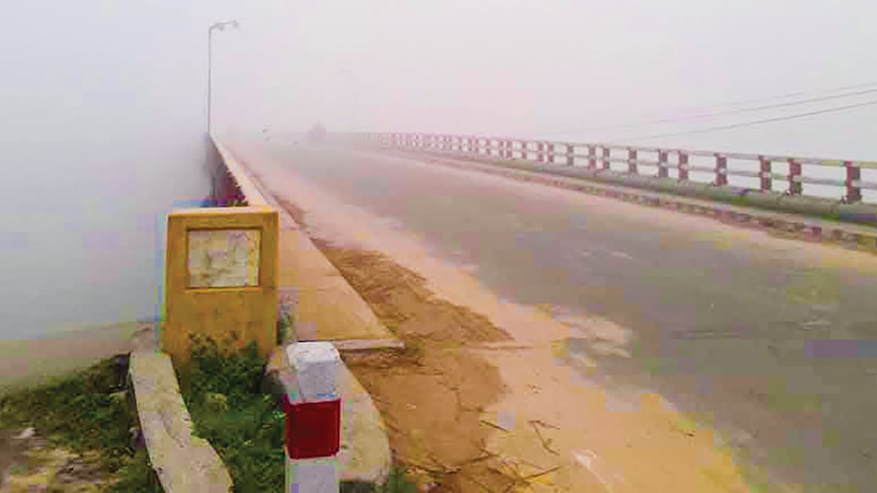 তেঁতুলিয়ায় শৈত্যপ্রবাহে বাড়ছে নিম্ন আয়ের মানুষের দুর্ভোগ