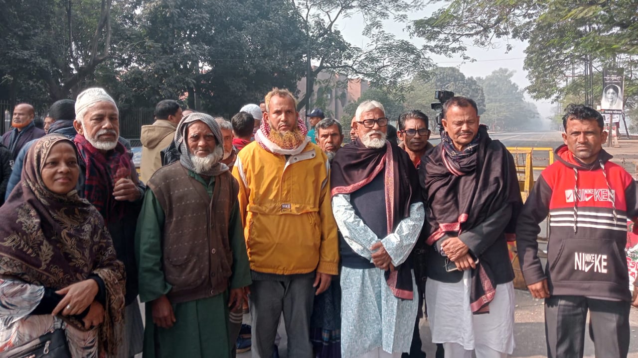 পঞ্চগড় জেলা বিএনপির পক্ষ থেকে খালেদা জিয়ার কবর জিয়ারত