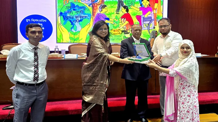 বিশ্ব পরিবেশ দিবস ও পরিবেশ মেলার সমাপনী ও পুরস্কার বিতরণী অনুষ্ঠান
