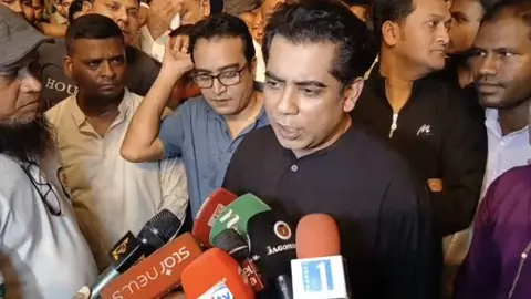 জাতীয়তাবাদী শক্তি ক্ষমতায় থাকলে হিন্দু সম্প্রদায় ধর্মীয় উৎসব নির্বিঘ্নে পালন করে: তথ্যমন্ত্রী
