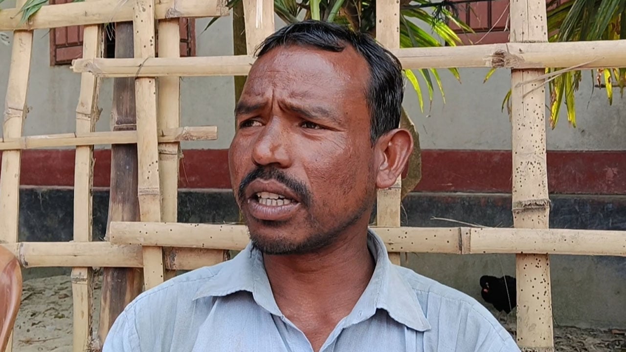 পাটগ্রাম সীমান্তে গরুসহ ভারতীয় নাগরিক আটক