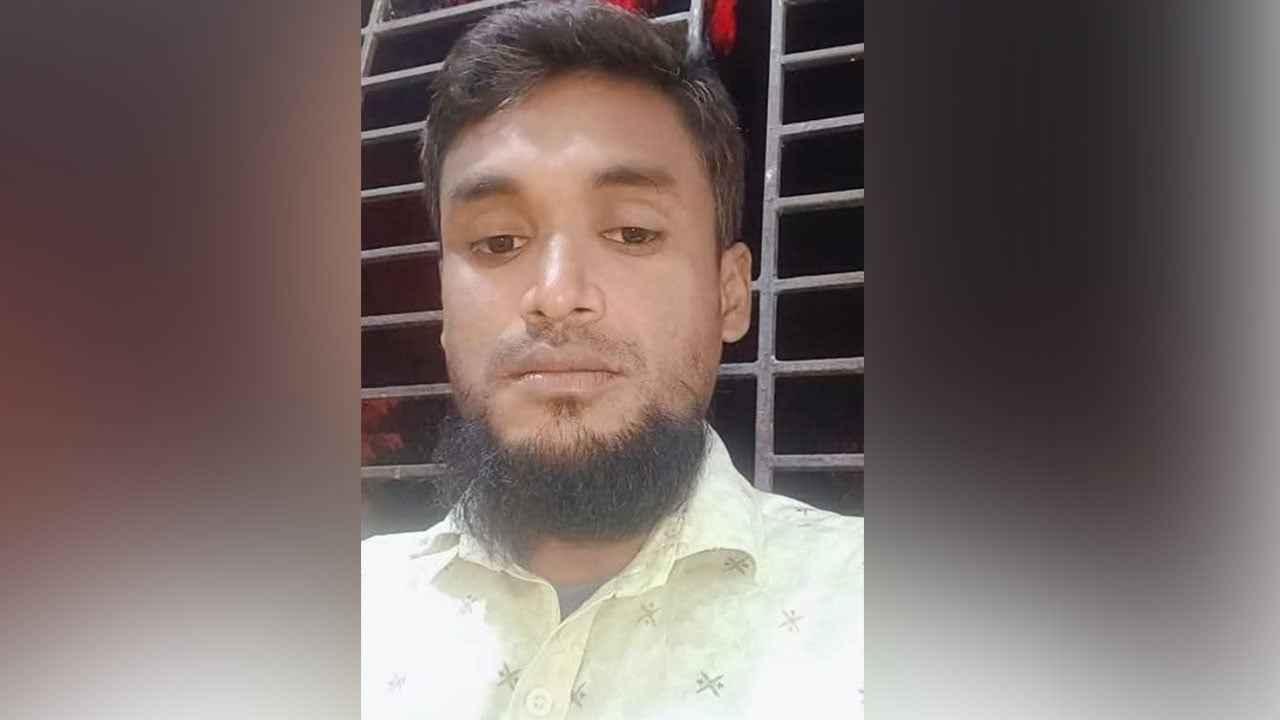 ‘বিএনপি করে লাইফটা শেষ করেছি’ বলে লাইভে বিষপান শ্রমিক দল নেতার
