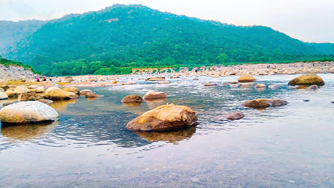 ঘটনা ধামাচাপার চেষ্টা, তদন্তে নেই অগ্রগতি