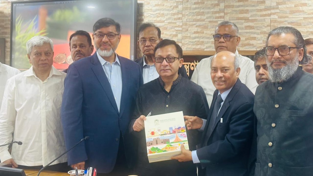 সৌদি বাজারে রপ্তানি বাড়াতে খাতভিত্তিক প্রস্তাব চাইলেন বাণিজ্যমন্ত্রী