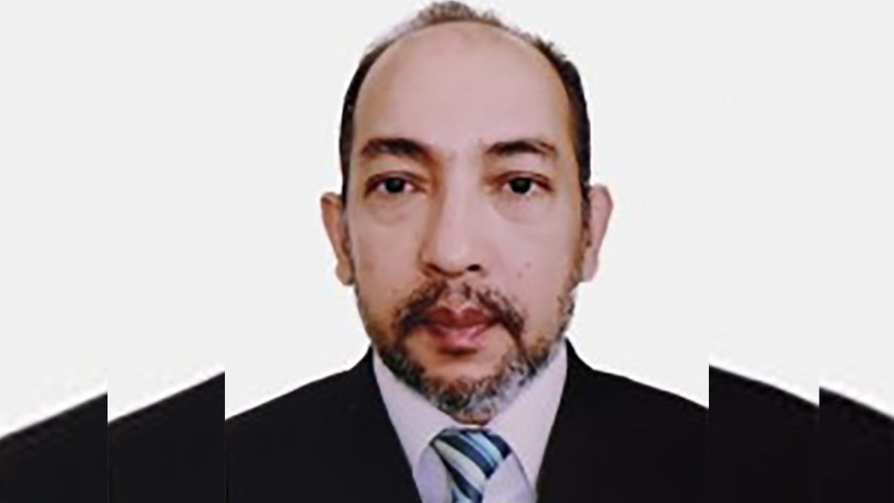 শিক্ষকরা গ্রামে থাকতে চান না, তদবির করেন শহরে আসার জন্য