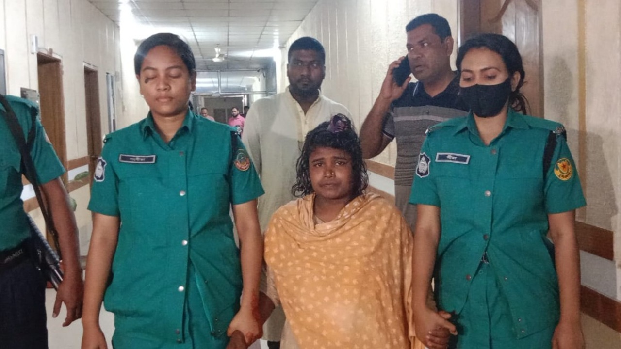 রংপুরে ৪ শিশু অপহরণকারী নারী আটক