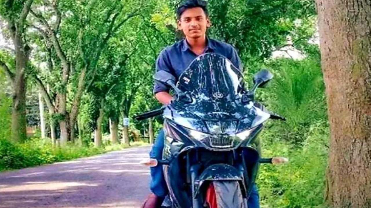 ভেড়ামারায় দুই মোটরসাইকেলের সংঘর্ষে 
 নিহত ১, আহত ৩