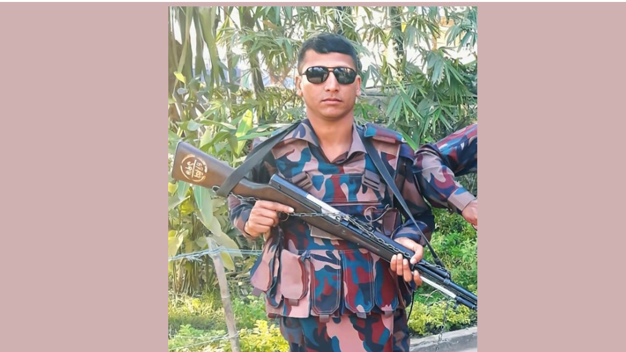 টেকনাফে নিখোঁজ বিজিবি সদস্যের সন্ধান মিলেনি