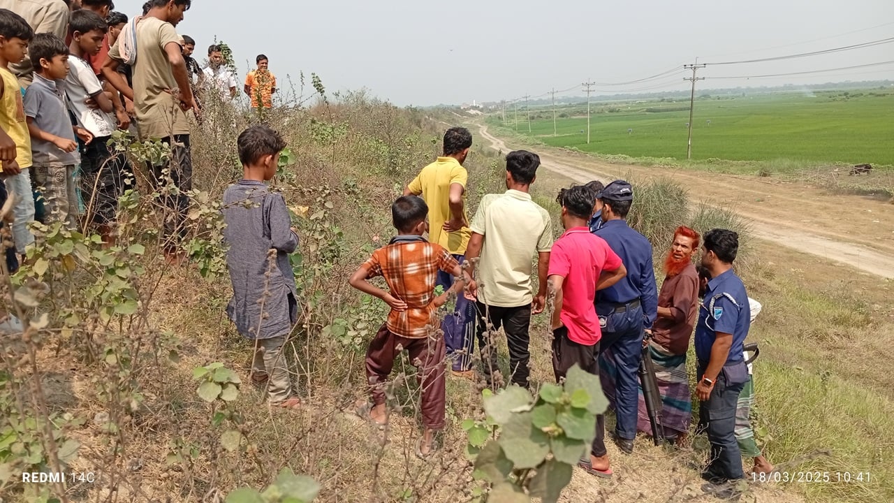 ফরিদপুরের ভাঙ্গায় রেললাইনের পাশ থেকে যুবকের লাশ উদ্ধার