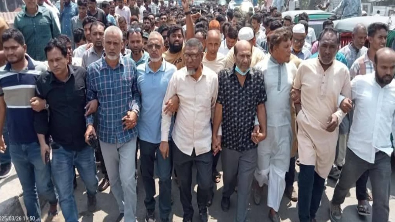 মিরসরাইয়ে বিএনপির দুই গ্রুপে সংঘর্ষ, নিহত ১ আহত ৩০