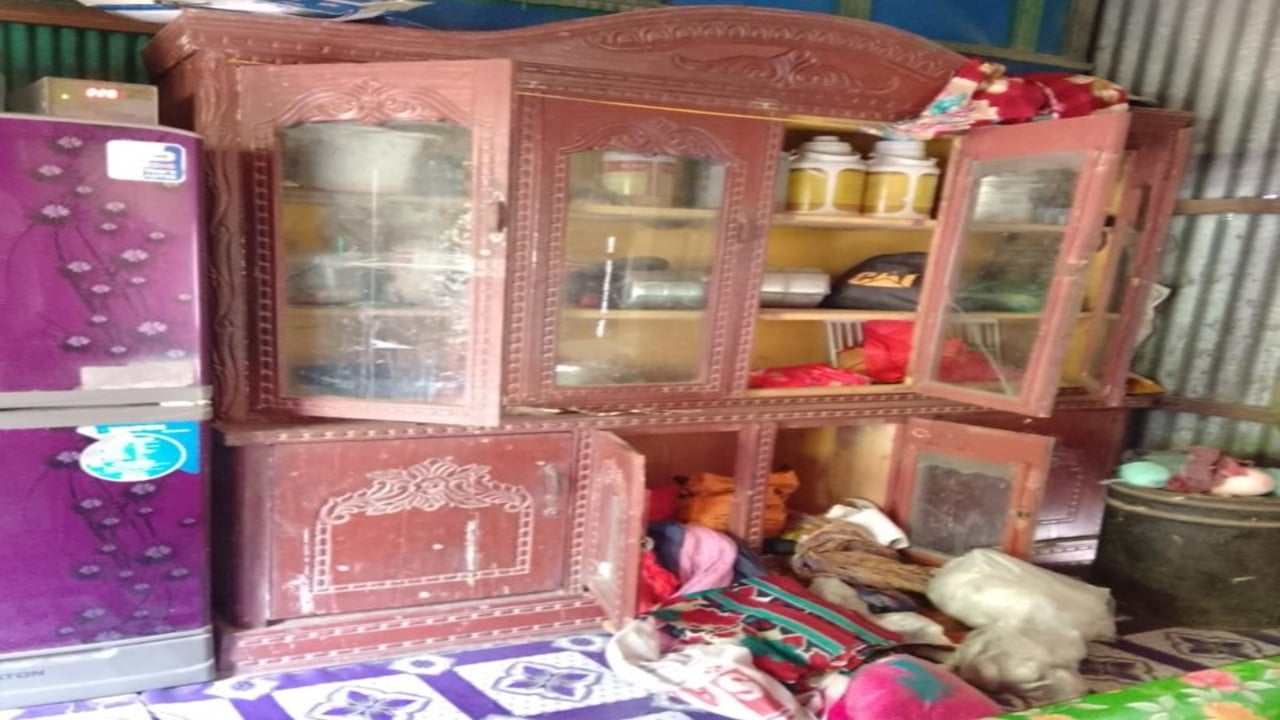 আড়াইহাজারে ডাকাতি, টাকা-স্বর্ণালংকার লুট