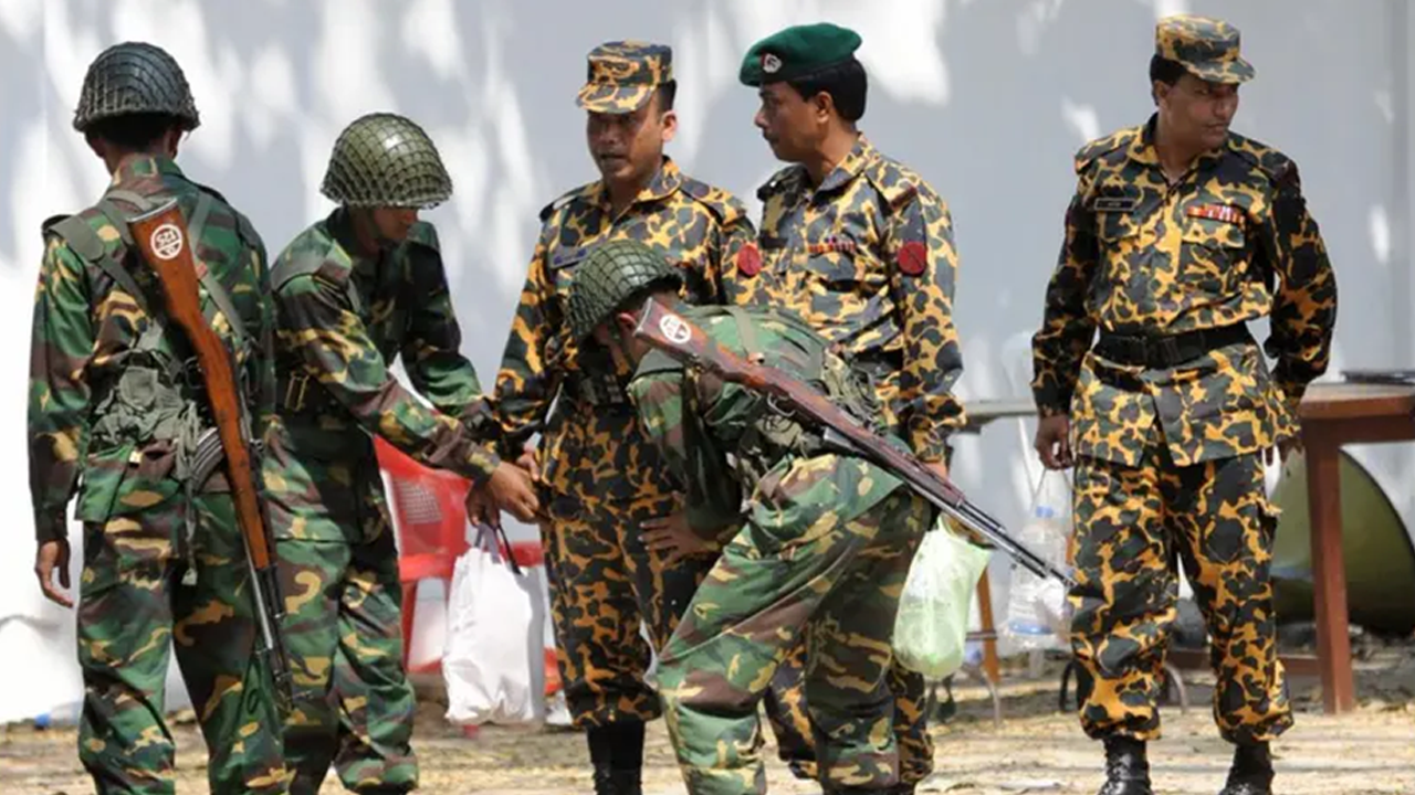 বিডিআর হত্যাকাণ্ডে যেসব সেনা অফিসারের জড়িত থাকার প্রমাণ পেল কমিশন