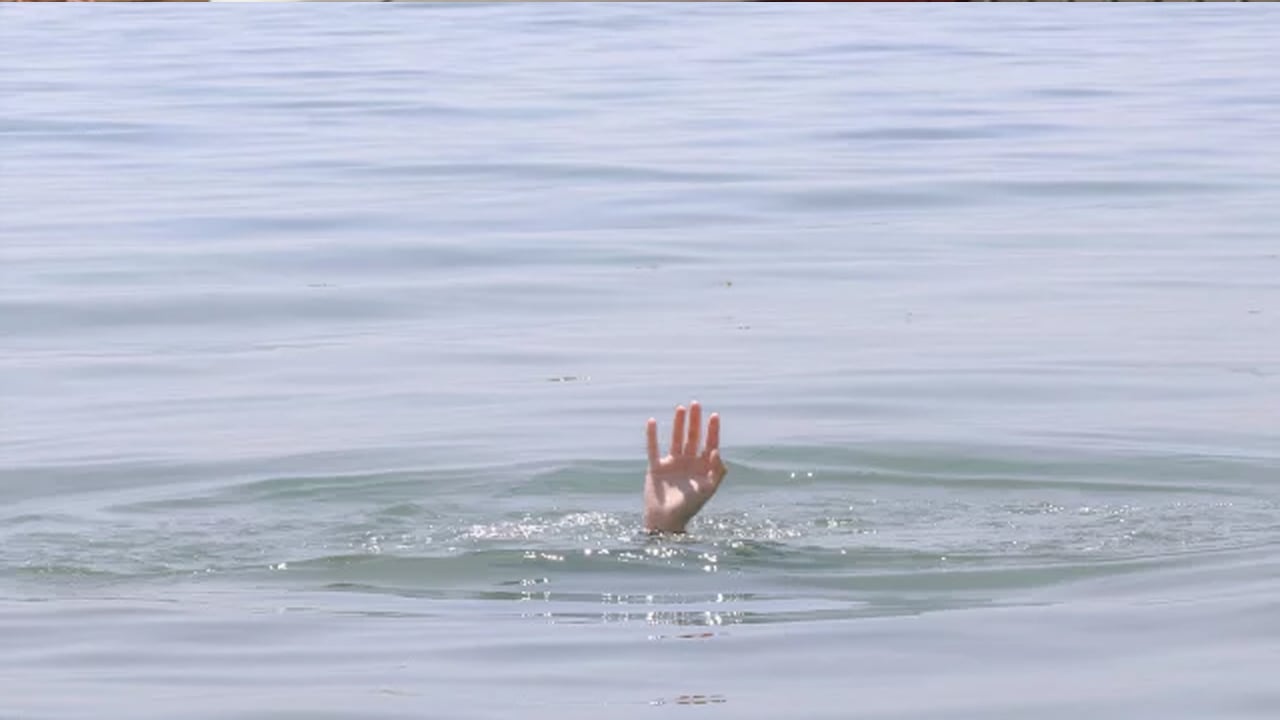 পুকুরে গোসল করতে গিয়ে শিশুর মৃত্যু