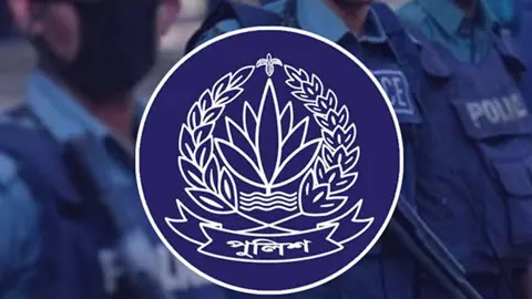 পুলিশের উচ্চপদস্থ ৮ কর্মকর্তা স্থায়ীভাবে বরখাস্ত
