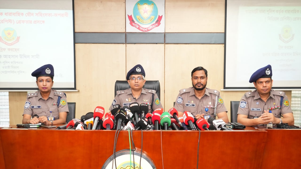 নারী সেজে বন্ধুত্বের মাধ্যমে ধর্ষণই ছিল রাব্বির নেশা, অবশেষে গ্রেপ্তার