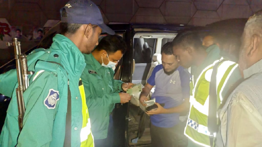 রাজধানীতে ডিএমপির অভিযানে গ্রেপ্তার ২৮৩
