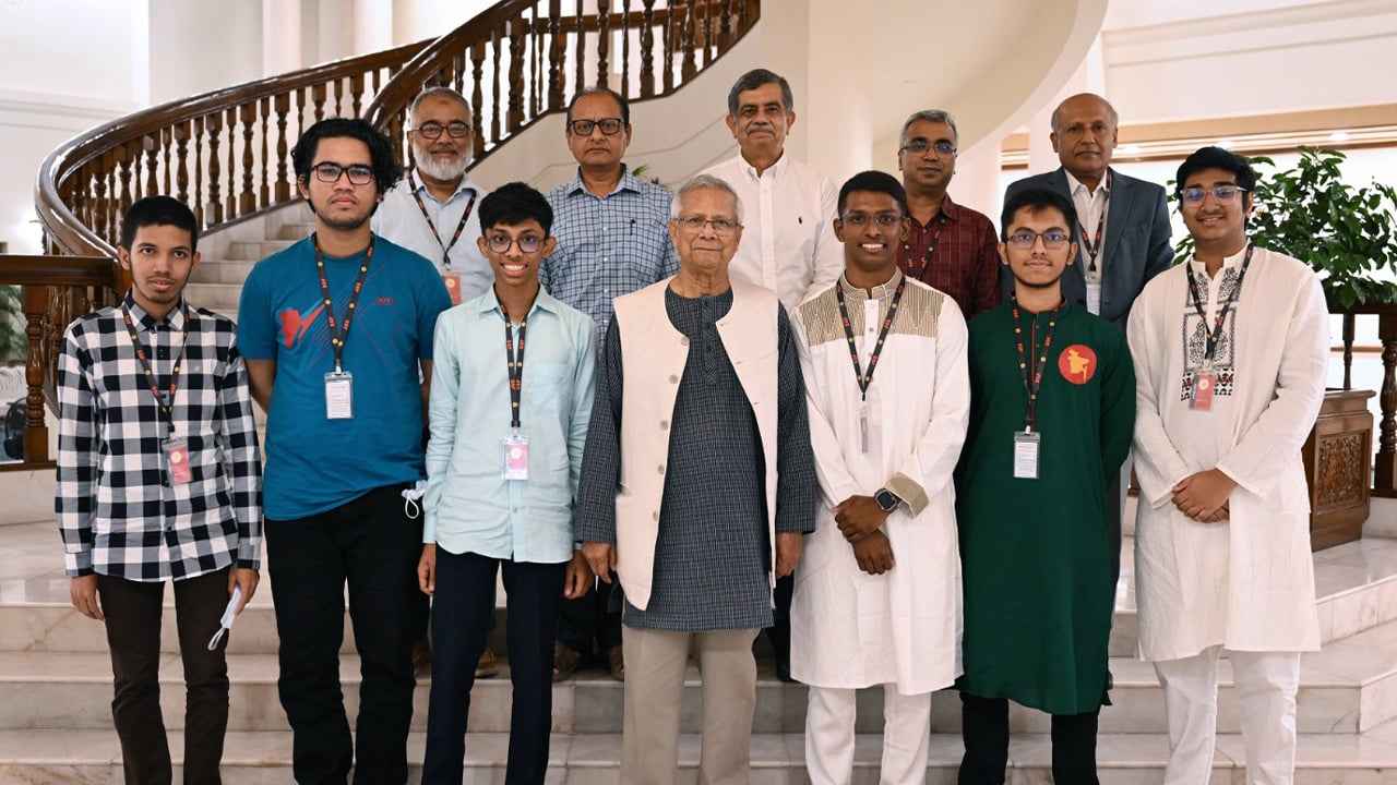 মেধাবীদের বিশ্বমণ্ডলে তুলে ধরতে সহযোগিতার আশ্বাস