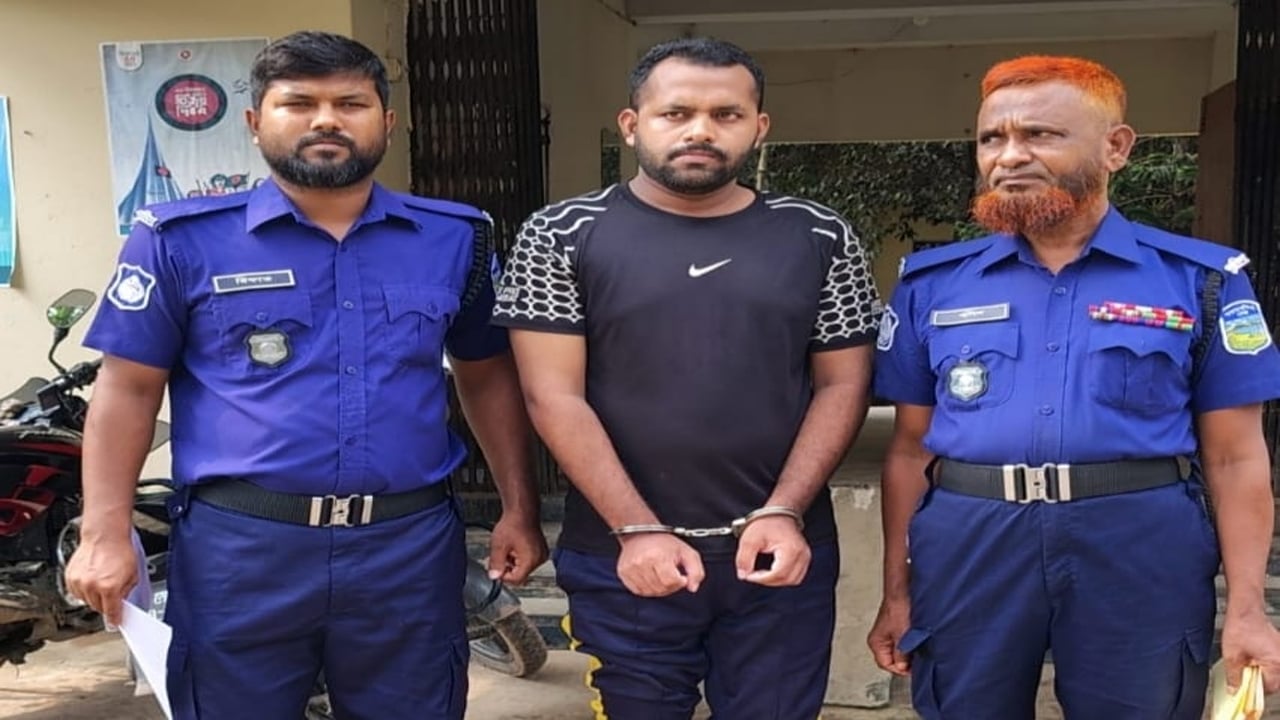 তরুণীর ভিডিও বিকৃত করে ছড়ানোর অভিযোগে সাবেক সেনাসদস্য গ্রেপ্তার
