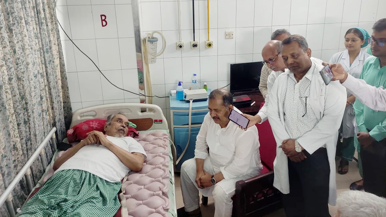 প্রবীণ সাংবাদিকদের অবসর ভাতা বাস্তবায়নে কাজ করছে সরকার