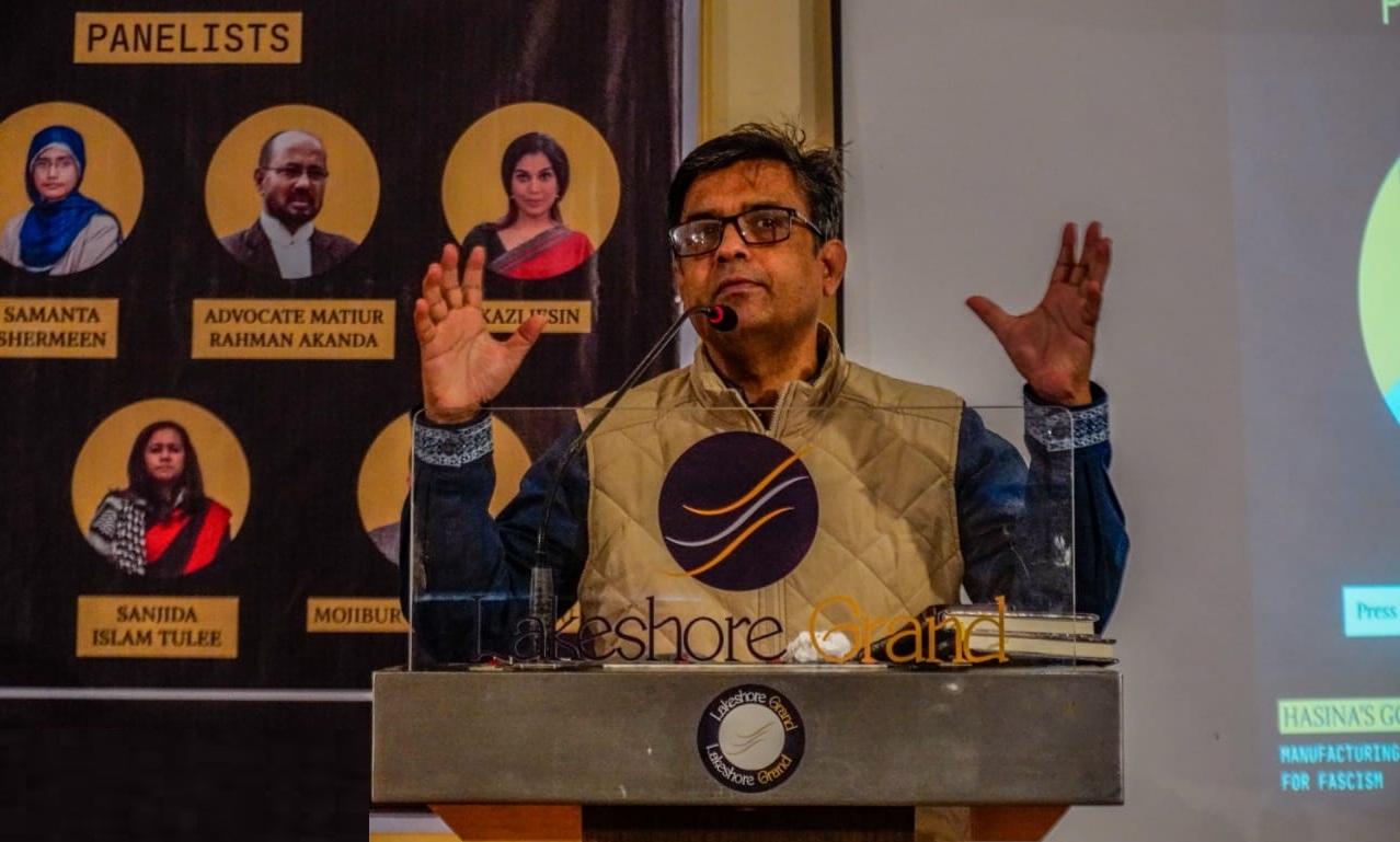 ‘হাসিনার ফ্যাসিবাদ ছাত্র-জনতাকে জানাতে হবে’