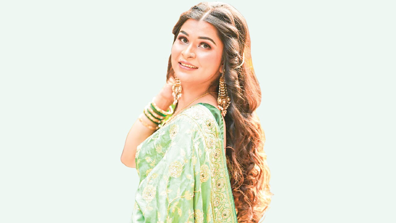 প্রকাশ্যে জুঁইয়ের ‘পান খাইলা না’
