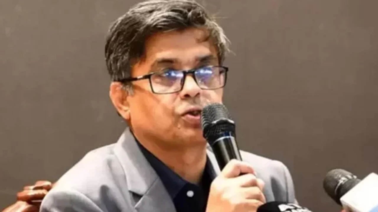 শতাধিক সেনা কর্মকর্তার বিরুদ্ধে গ্রেপ্তারি পরোয়ানা জারির বিষয়টি গুজব