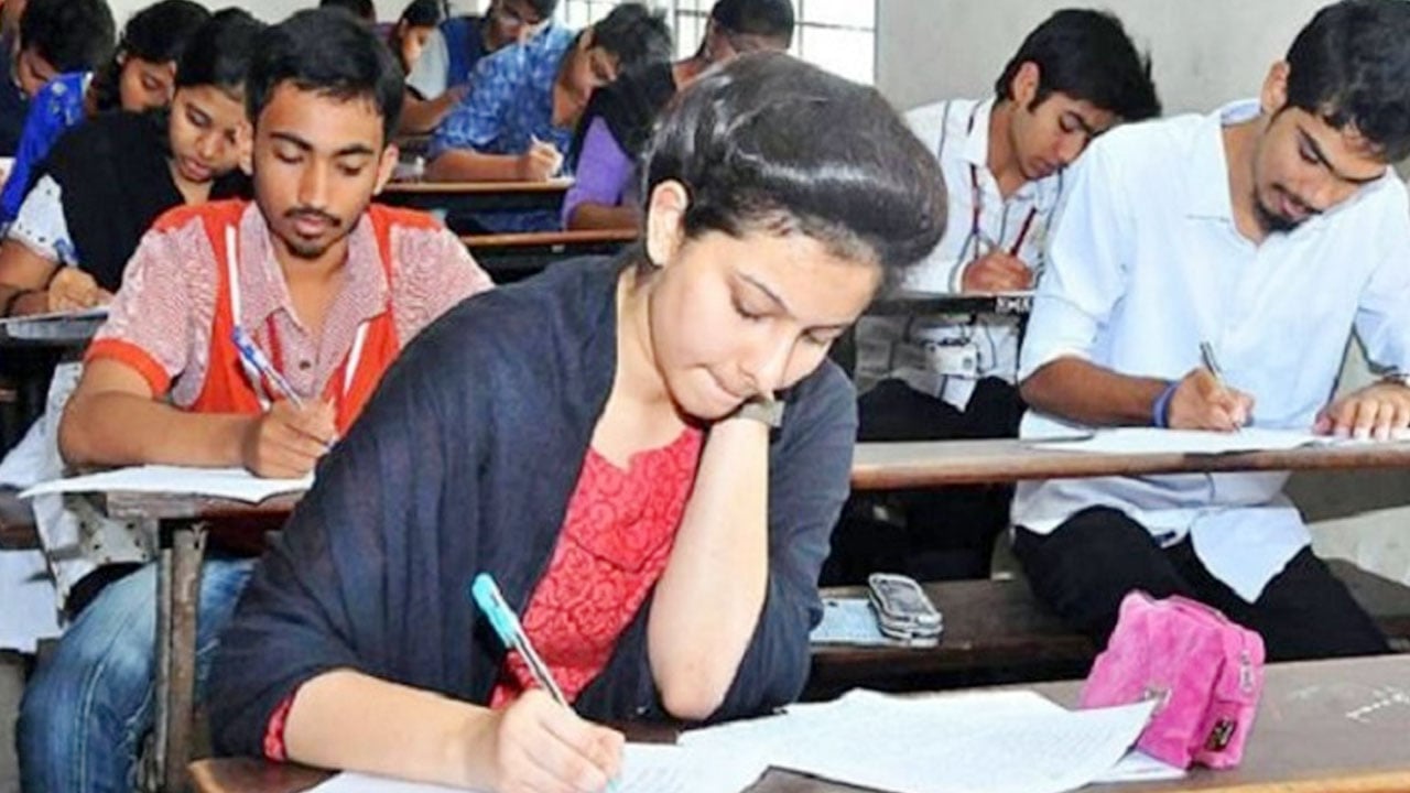 প্রাথমিকে শিক্ষক নিয়োগ: পরীক্ষার তারিখ ঘোষণা ও নানা নির্দেশনা