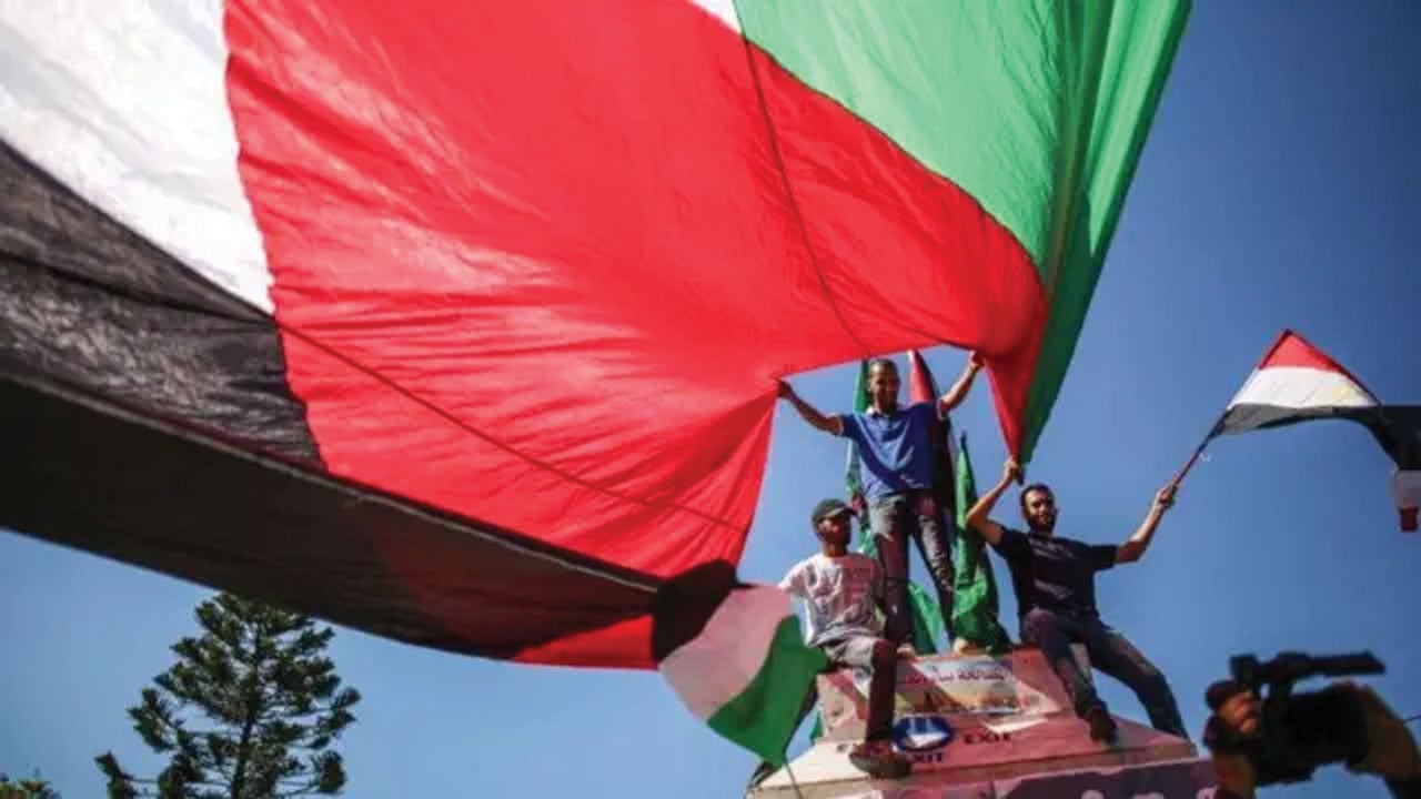 প্রতিরোধ আন্দোলন দমনে ফিলিস্তিনি অভিজাতদের ভূমিকা