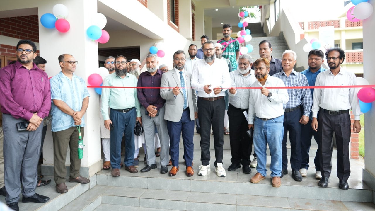 পবিপ্রবিতে একযোগে ৬ স্থাপনার নির্মাণ কাজের উদ্বোধন