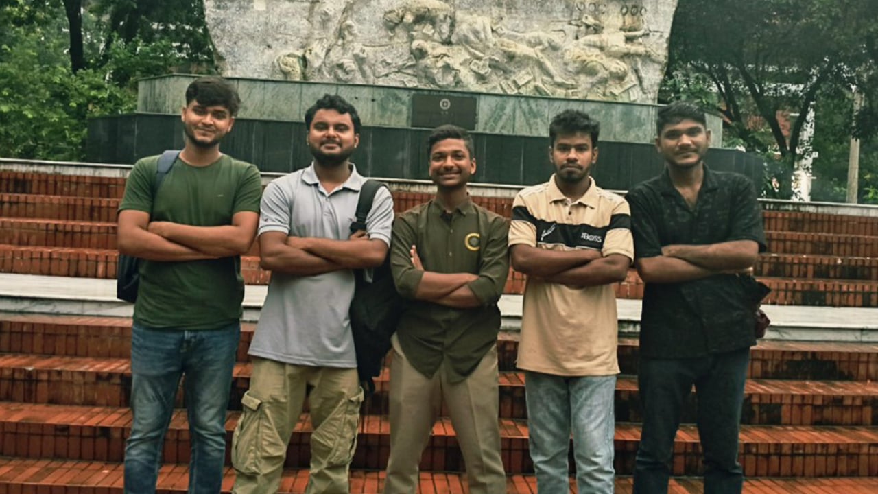তরুণরাই সমাজের আলোকবর্তিকা