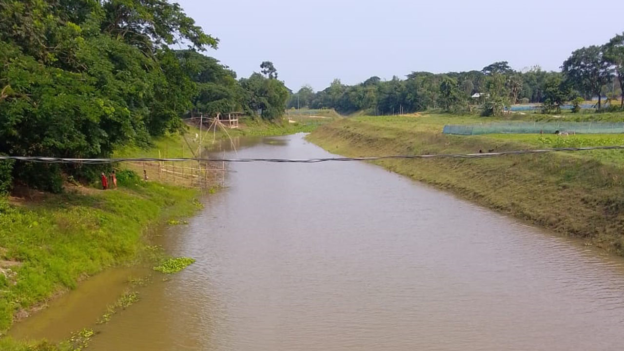 পূর্বধলায় নদীতে ডুবে দাদি-নাতির মুত্যু