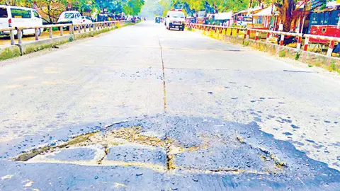 সংস্কারেও দুর্ভোগ কাটছে না ঢাকা-রাজশাহী মহাসড়কে