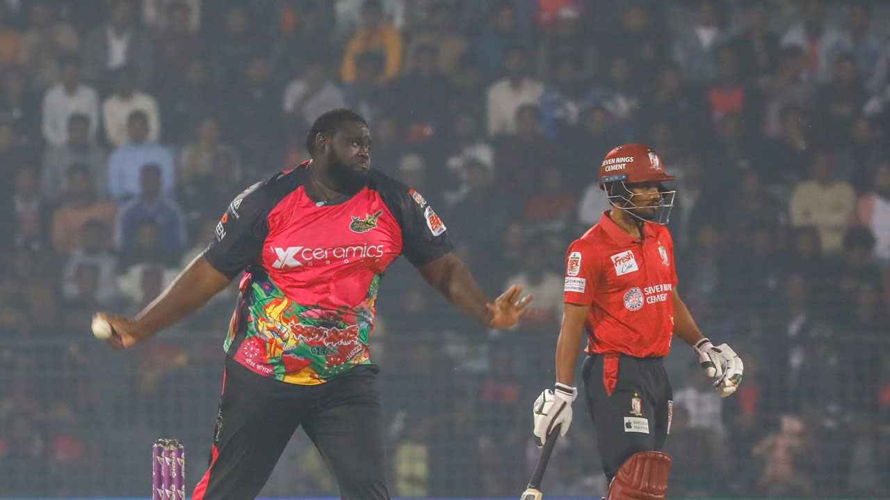 কর্নওয়ালের জন্য সিলেটের সুস্থতা কামনা