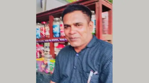রায়গঞ্জে অডিট চলাকালে গ্রামীণ ব্যাংক ব্যবস্থাপকের মৃত্যু 