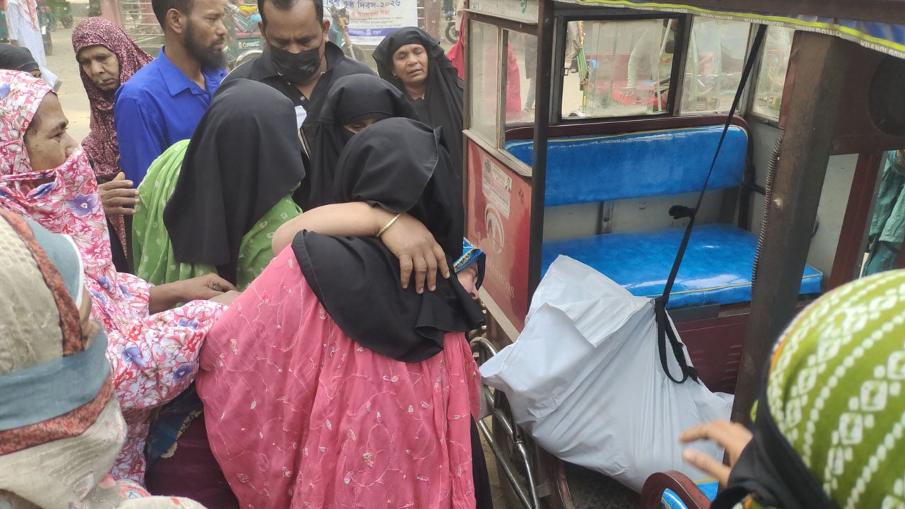 রায়পুরায় দুই গ্রুপের সংঘর্ষে গুলিবিদ্ধ হয়ে স্কুলছাত্রের মৃত্যু