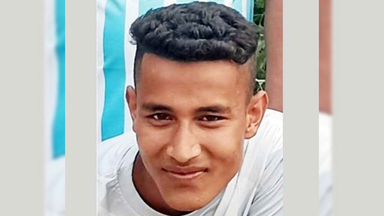 বিছানায় পড়েছিল স্বামীর লাশ, খোঁজ মিলছে না টিকটকার স্ত্রীর