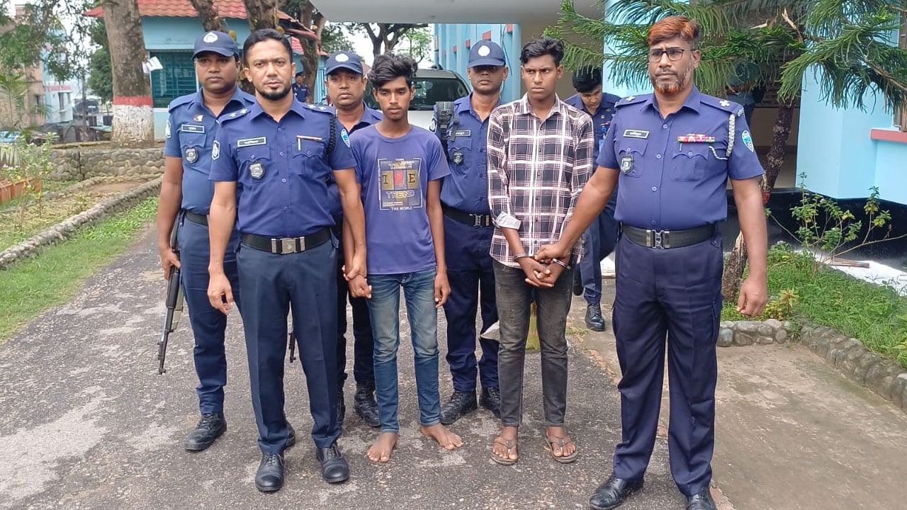 রাঙামাটিতে গৃহবধূ হত্যা মামলায় দুই আসামি গ্রেপ্তার