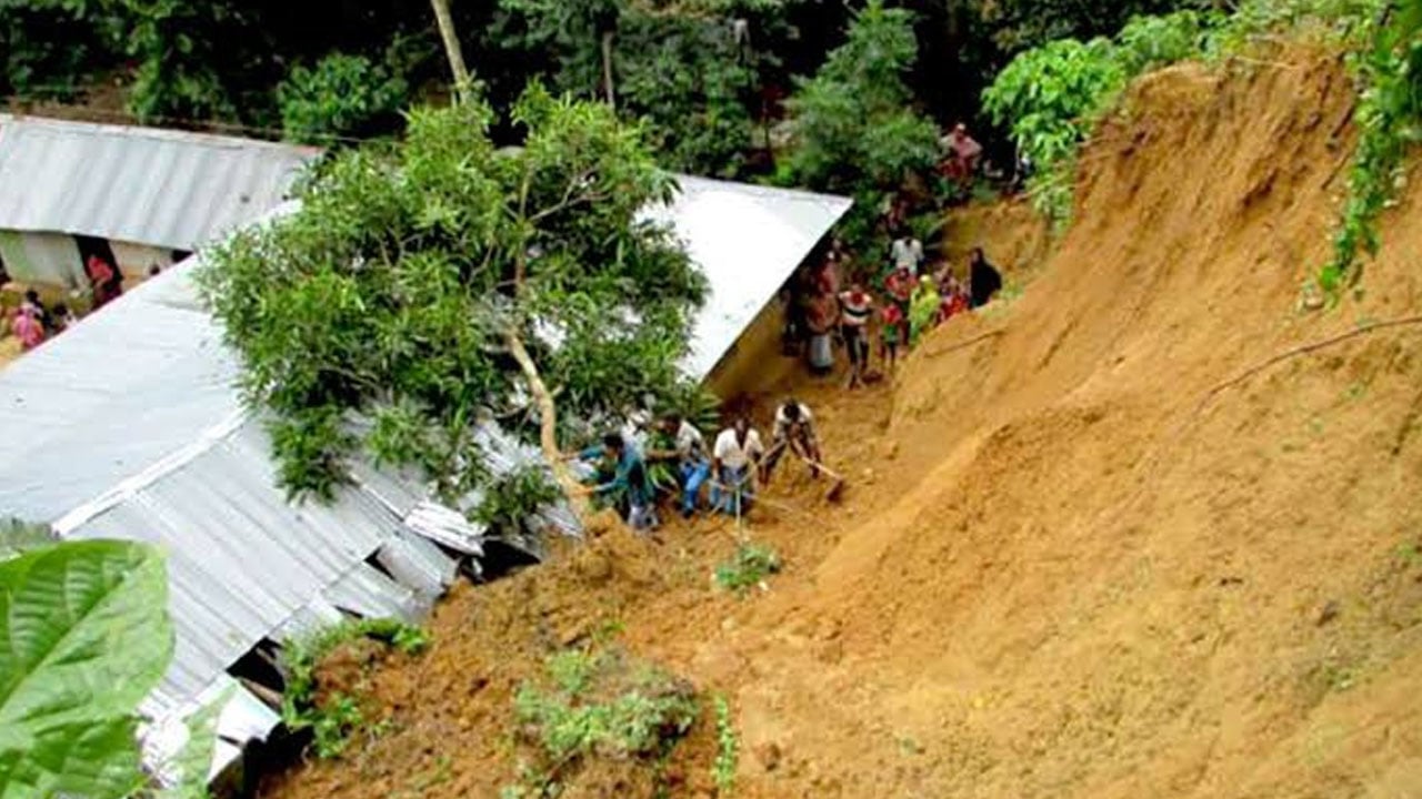 রাঙ্গামাটিতে ঝুঁকিপূর্ণ বসতিদের পুনর্বাসনে নেই উদ্যোগ