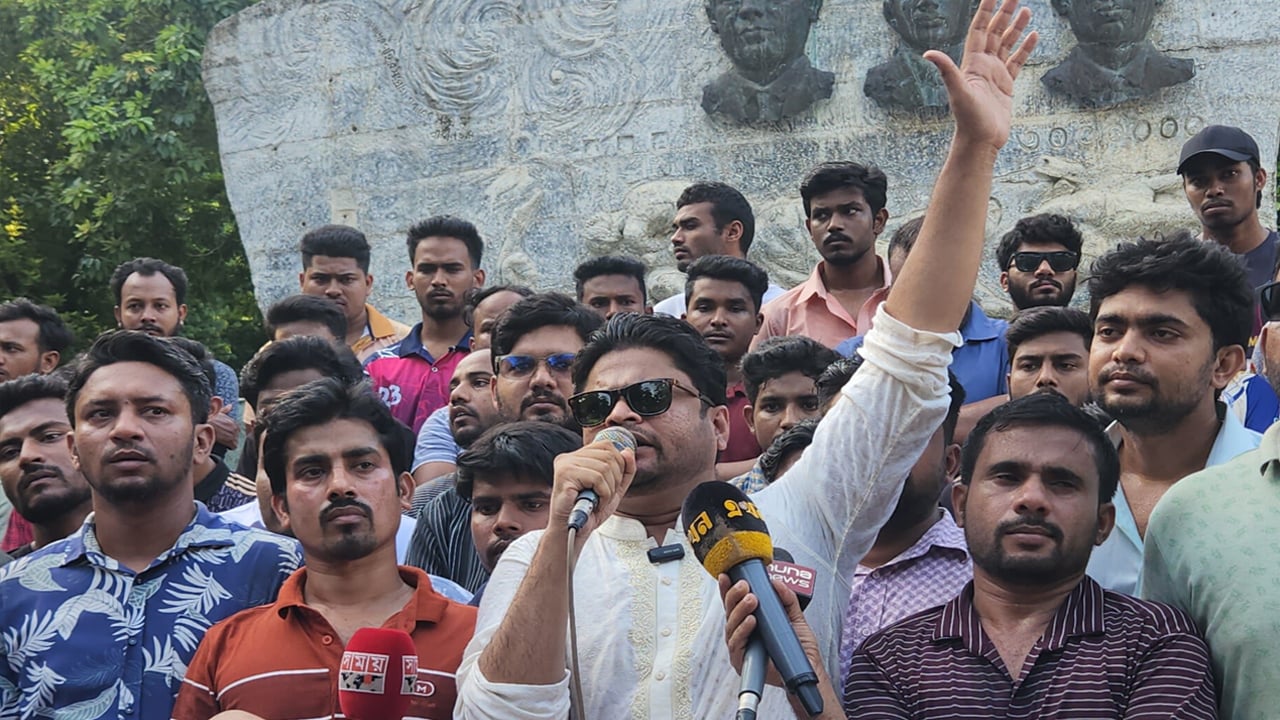 ‘রগ কেটে হত্যাই প্রমাণ করে দিয়েছে আসলে কাজটা কাদের’