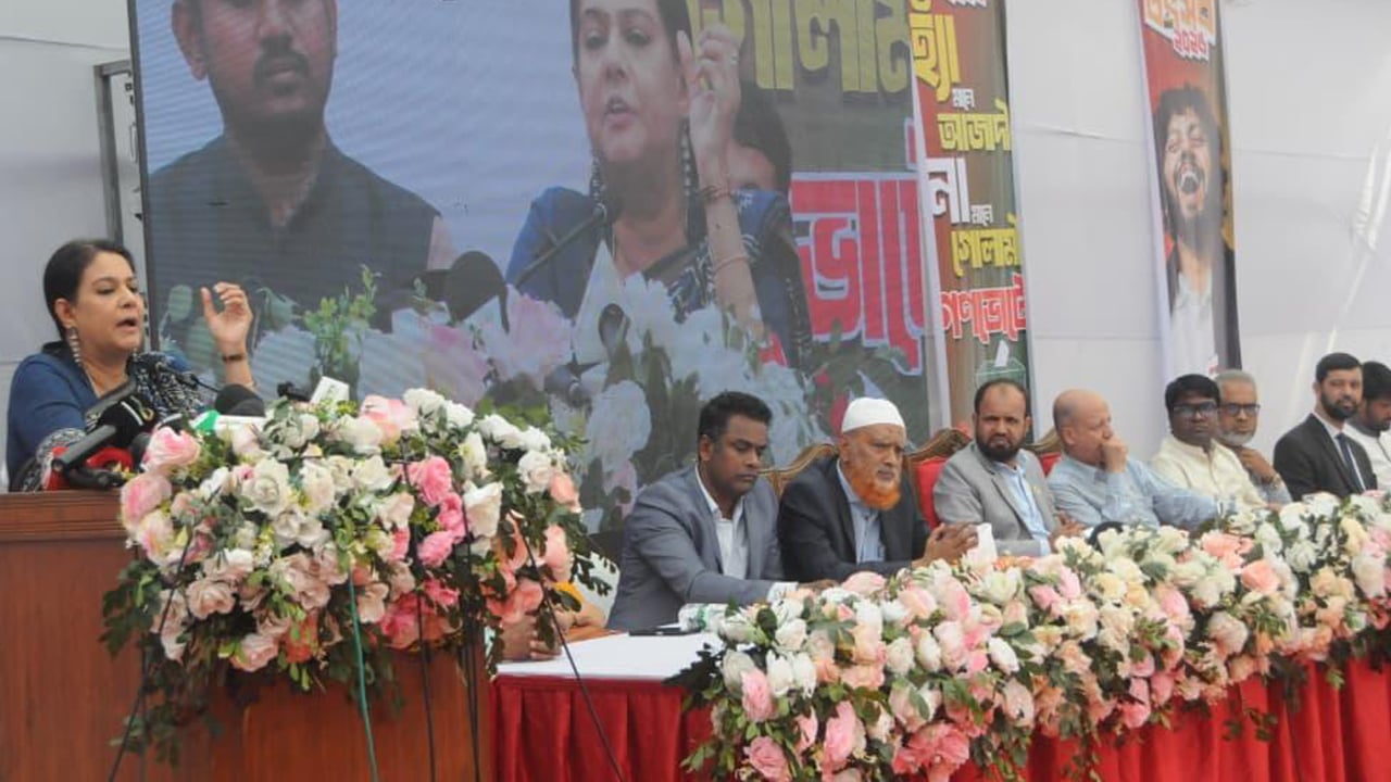 পেশাদার সাংবাদিক হলে কোনো সরকারই দমনের সাহস পাবে না