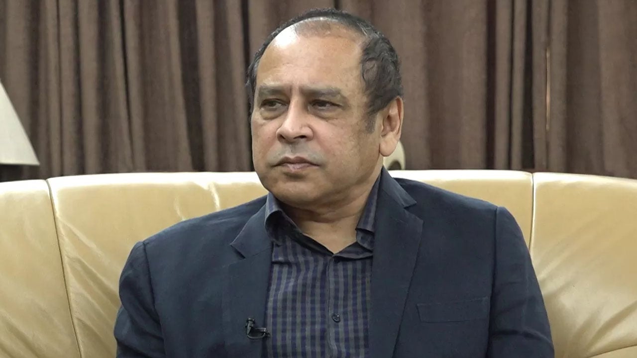 জোরালো হচ্ছে রেজা কিবরিয়াকে অর্থমন্ত্রী করার দাবি