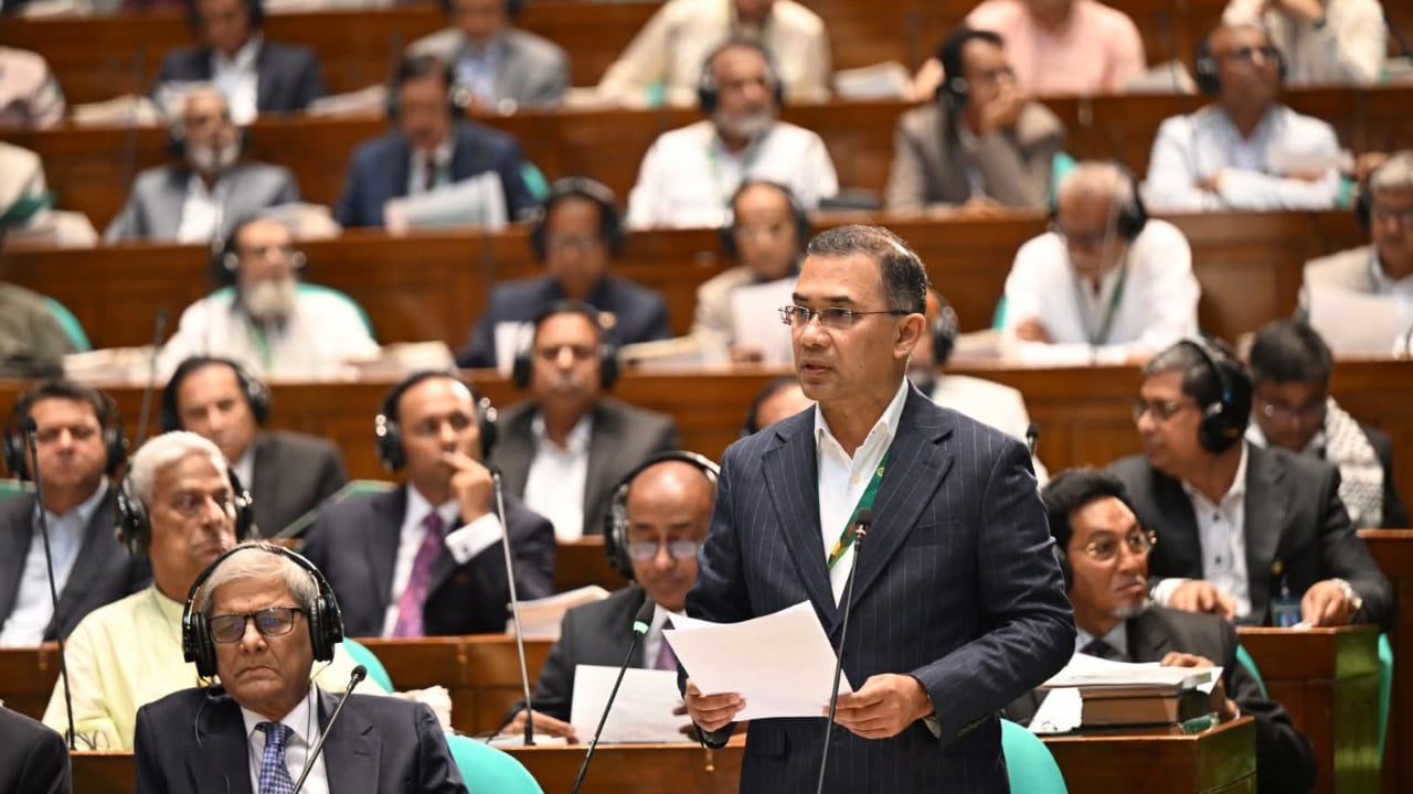 অন্তর্বর্তী সরকারের ১৩৩টি অধ্যাদেশ সংসদে উত্থাপন