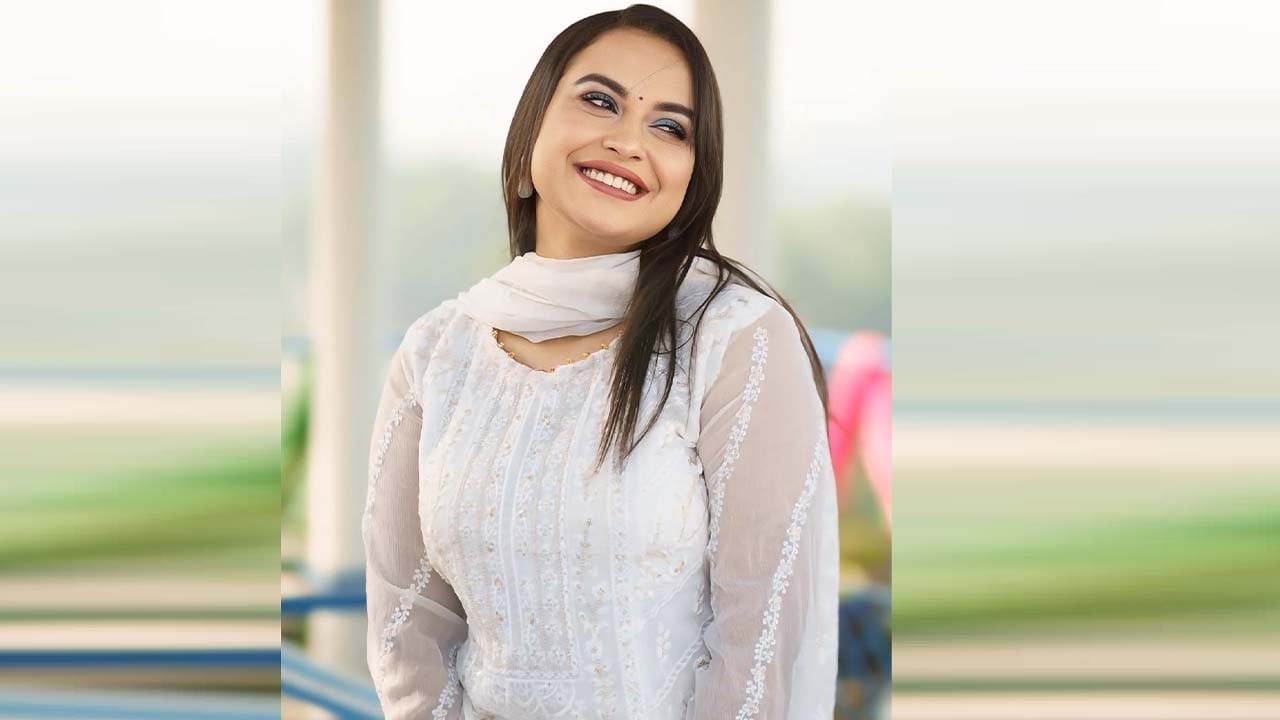 রাজধানীতে অভিনেত্রীর ঝুলন্ত লাশ উদ্ধার