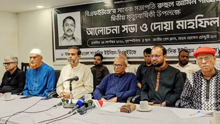 ফ্যাসিবাদ-একনায়কতন্ত্র কিছুদিন টিকে থাকলেও শেষ পর্যন্ত টেকে না: রিজভী