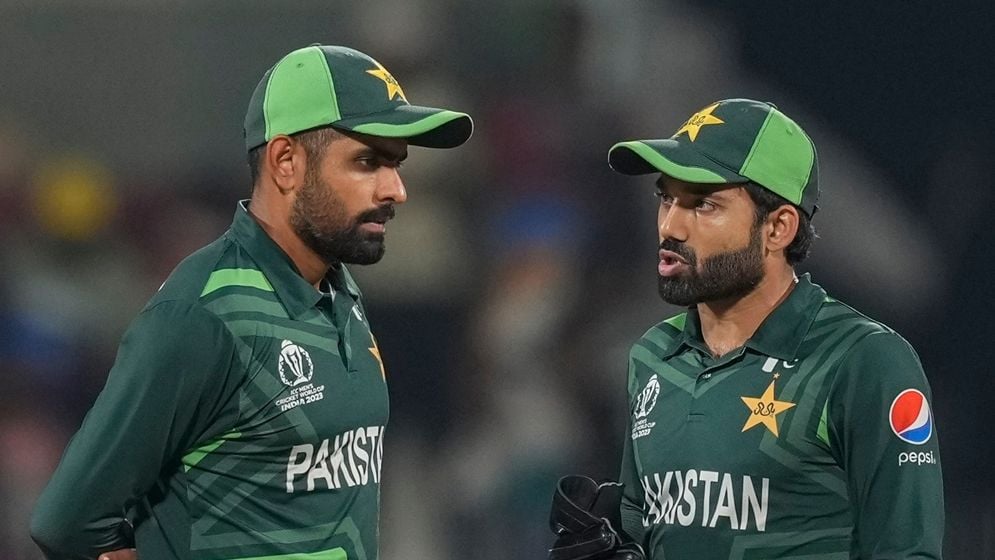 পাকিস্তান দলে বাবর, নেই রিজওয়ান-হারিস