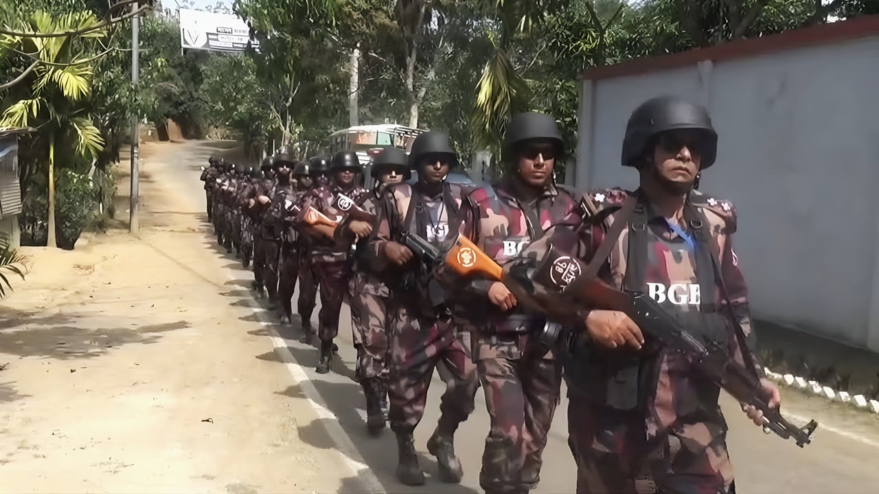 ঝুঁকিপূর্ণ ভোটকেন্দ্রে নেওয়া হচ্ছে বাড়তি নিরাপত্তা ব্যবস্থা