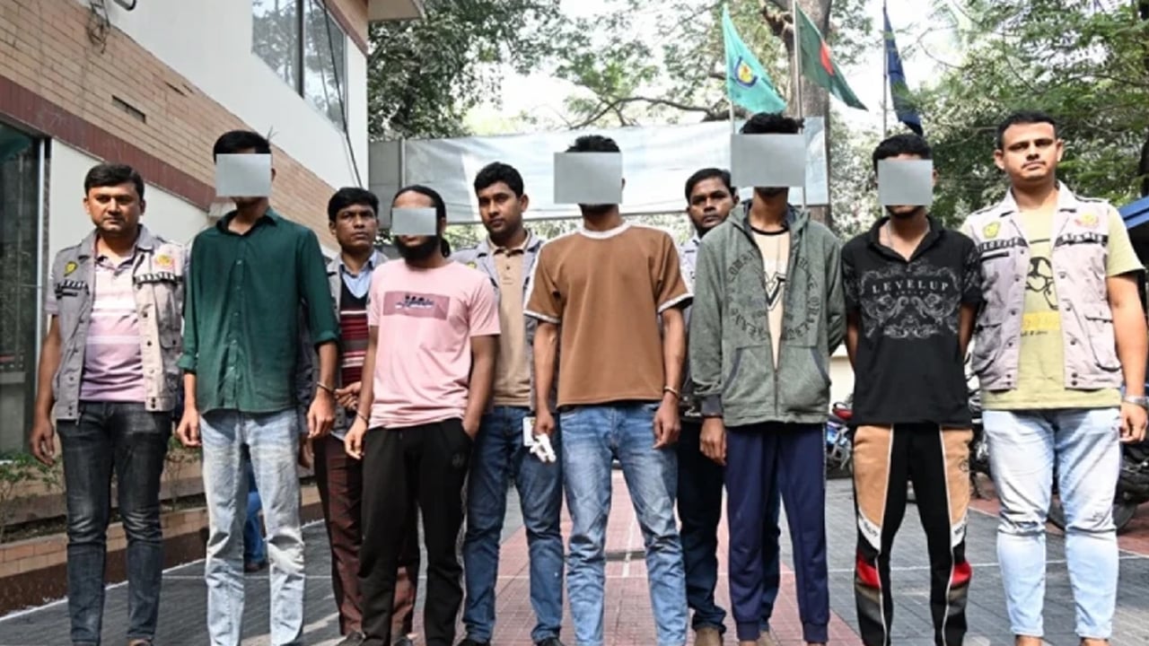দনিয়া কলেজ শিক্ষার্থী মিনহাজ হত্যা মামলায় ৬ আসামি রিমান্ডে