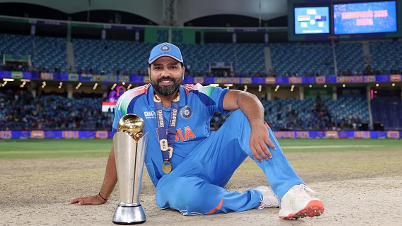 দেশকে শিরোপা উৎসর্গ করলেন রোহিত