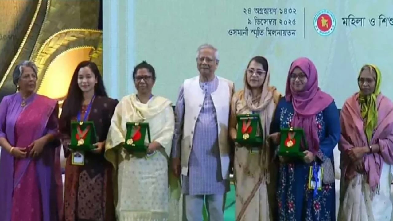 রোকেয়া পদক পেলেন ৪ নারী